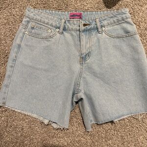 Edikted Light Wash Jean Shorts